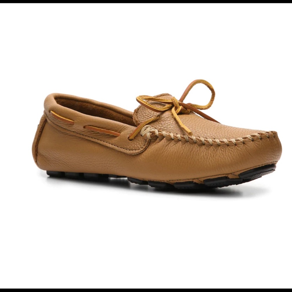 MINNETONKA MOOSEHIDE DRIVING MOCCASIN LOAFER